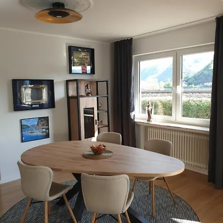 Rheingold Apartman Hirzenach
